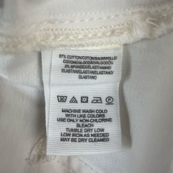 NWT We The Free White Flared Pants Sizes 27 or 28 - Picture 7 of 7